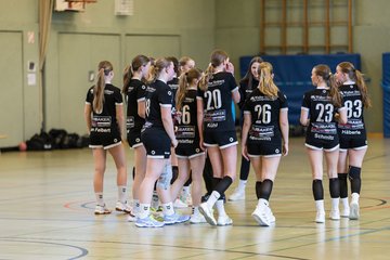 Bild 330 - wBJ SV Henstedt Ulzburg - Bramstedter TS : Ergebnis: 27:15